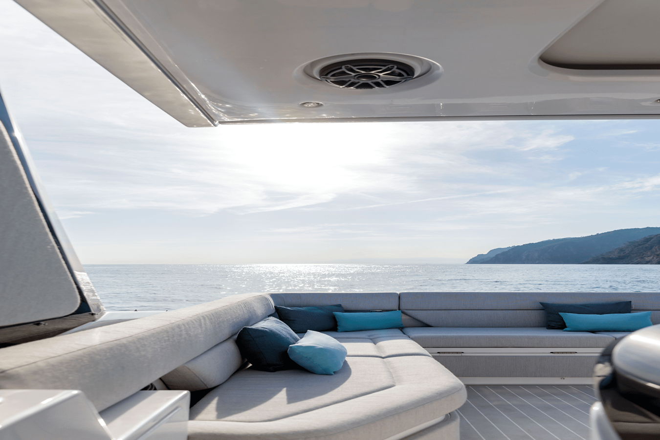 2027 Azimut Verve 48 11
