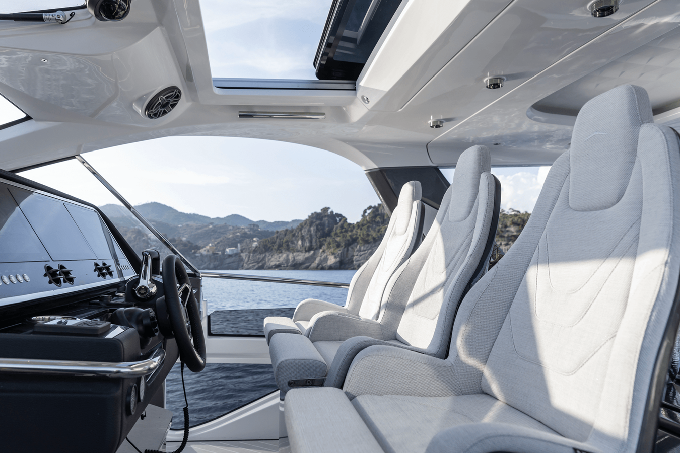 2027 Azimut Verve 48 27