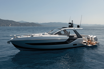 2027 Azimut Verve 48 18