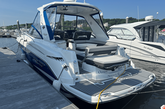 Monterey 335 SPORT YACHT 1 2021 Monterey 335 SPORT YACHT 2