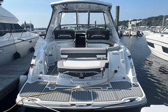 Monterey 335 SPORT YACHT 2 2021 Monterey 335 SPORT YACHT 3