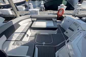 Monterey 335 SPORT YACHT 12 2021 Monterey 335 SPORT YACHT 13