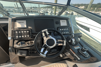 Monterey 335 SPORT YACHT 21 2021 Monterey 335 SPORT YACHT 22