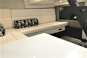 Monterey 335 SPORT YACHT 54 2021 Monterey 335 SPORT YACHT 55