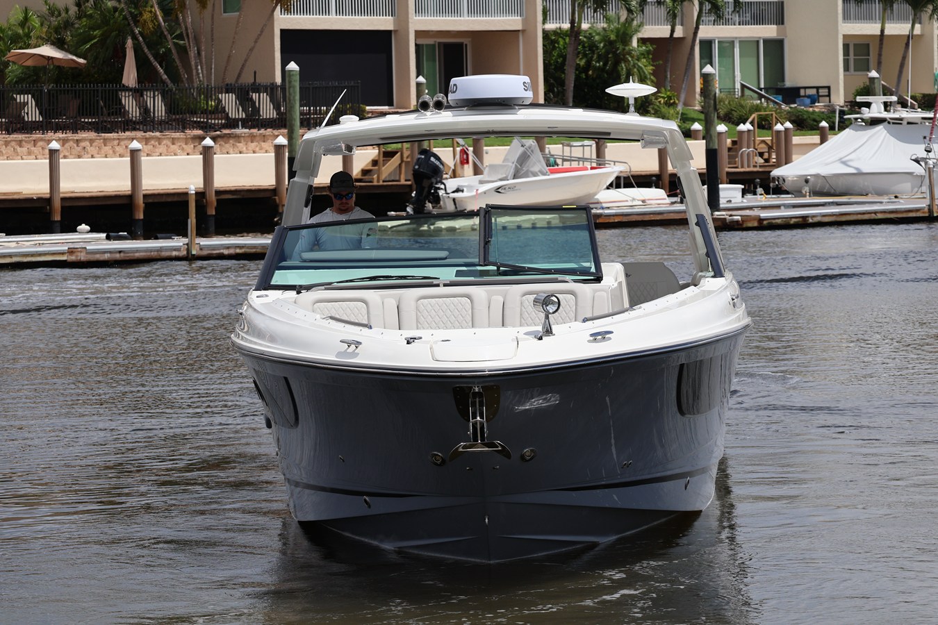 2026 Sea Ray SLX 400 Outboard 23
