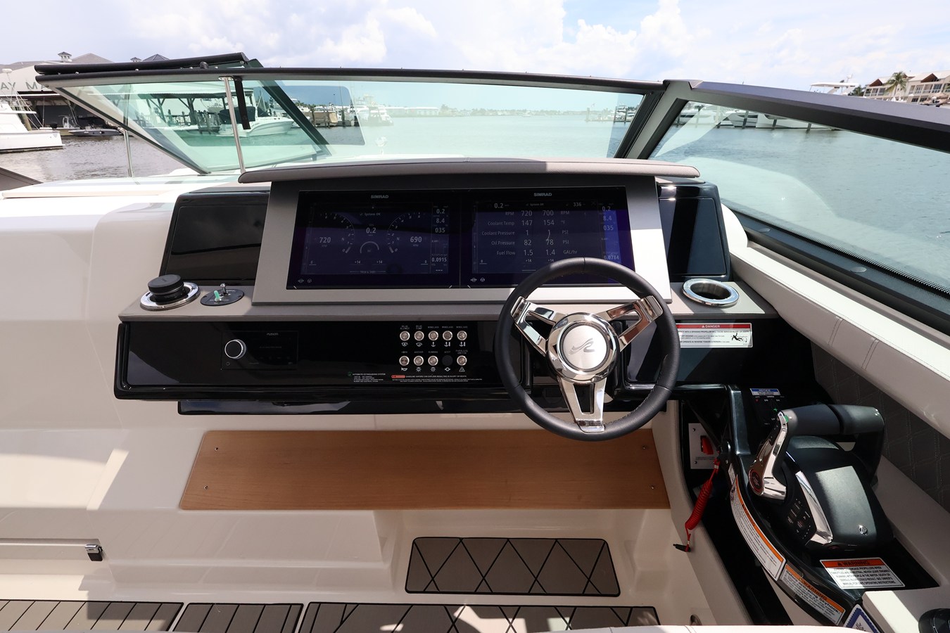 2026 Sea Ray SLX 400 Outboard 42