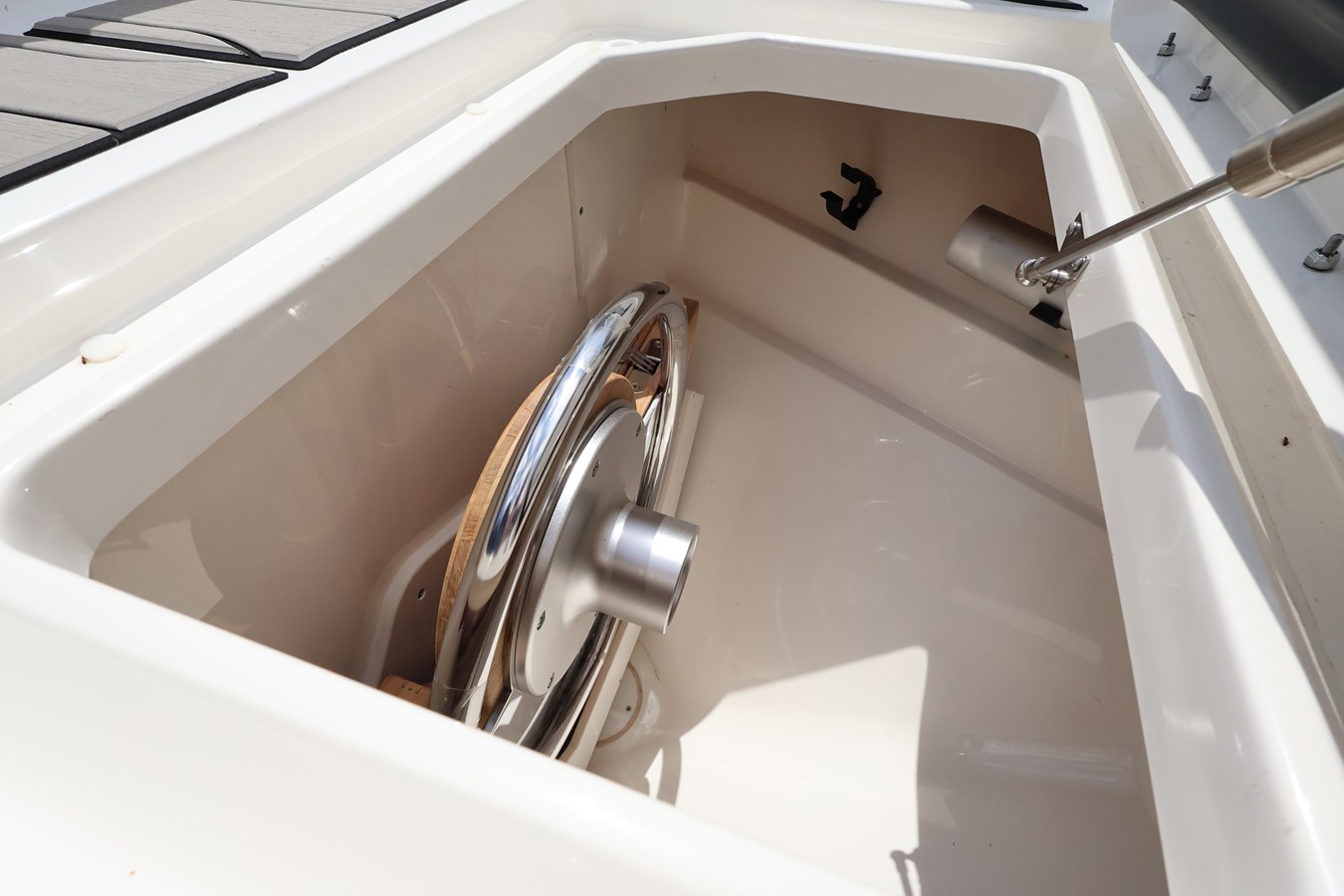 2026 Sea Ray SLX 400 Outboard 63
