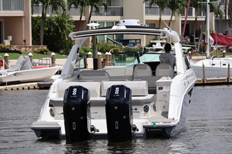 2026 Sea Ray SLX 400 Outboard 14