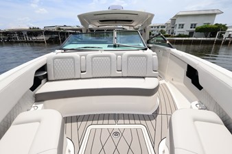 2026 Sea Ray SLX 400 Outboard 61