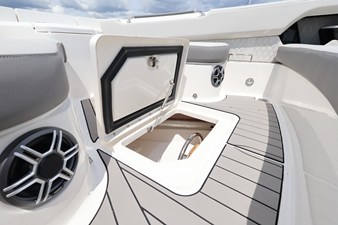 2026 Sea Ray SLX 400 Outboard 62