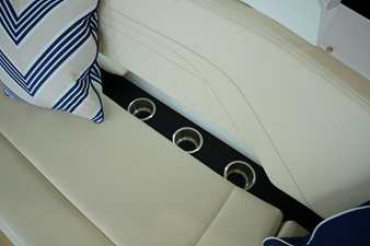 Cruisers Yachts 34 GLS 22 2026 Cruisers Yachts 34 GLS 23
