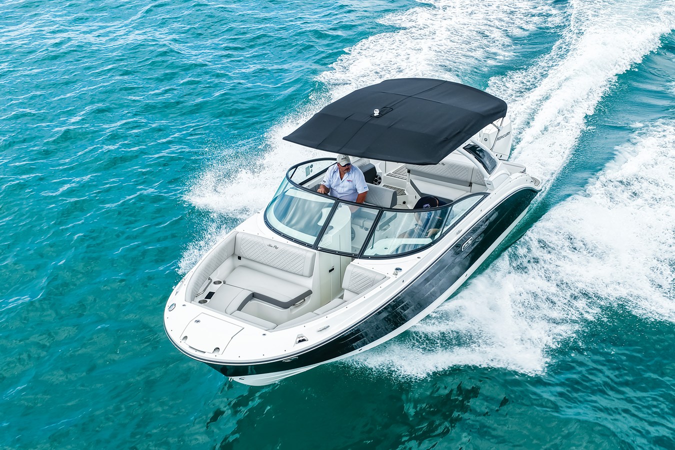 2026 Sea Ray SDX 250 Outboard 21