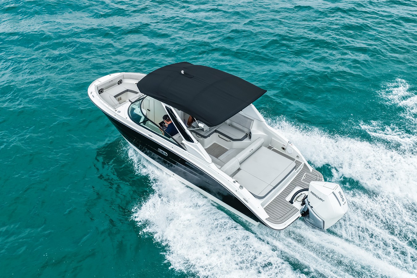 2026 Sea Ray SDX 250 Outboard 22
