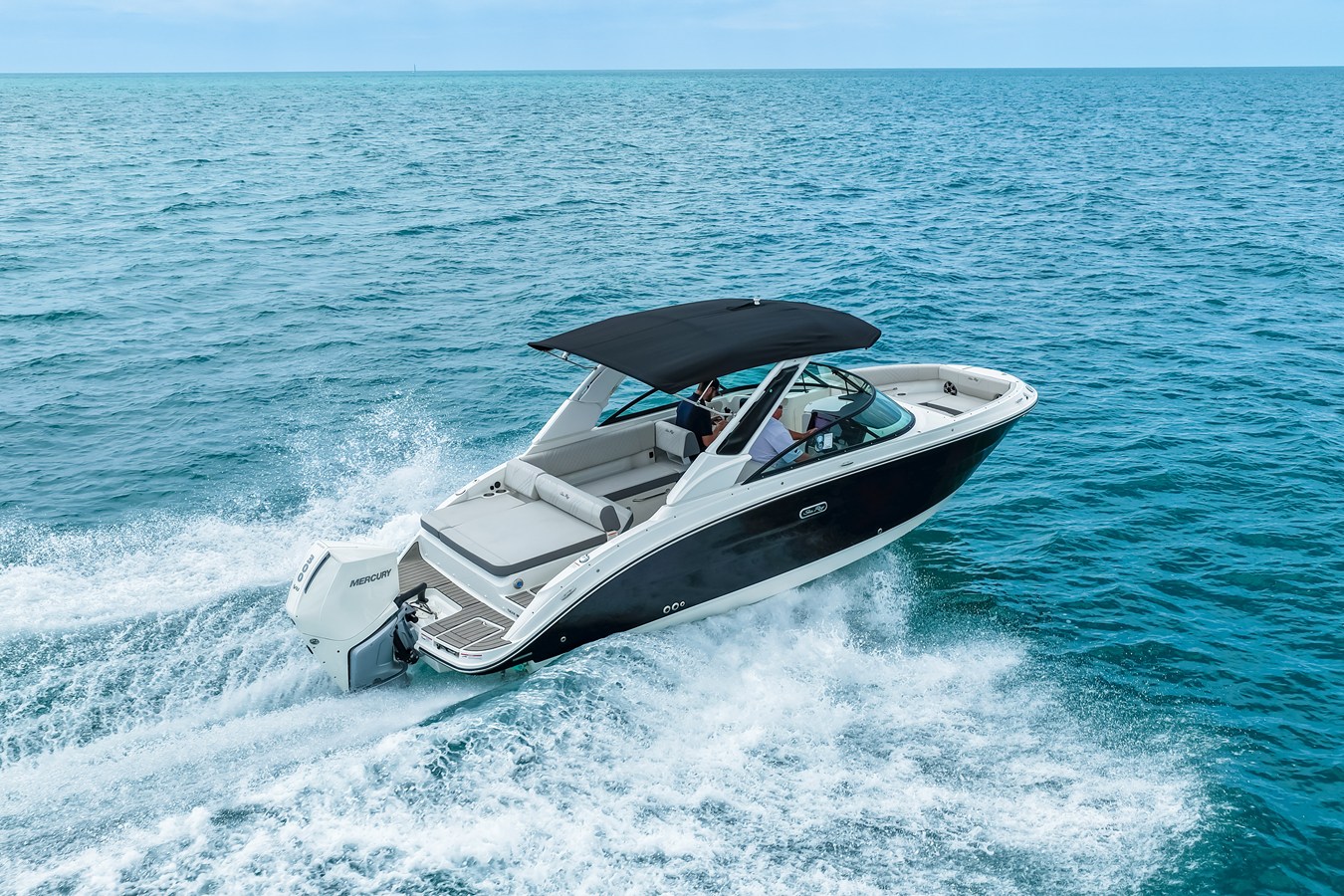 2026 Sea Ray SDX 250 Outboard 25