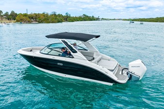 2026 Sea Ray SDX 250 Outboard 44