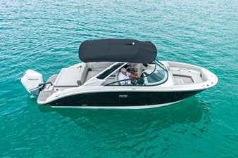 2026 Sea Ray SDX 250 Outboard 51