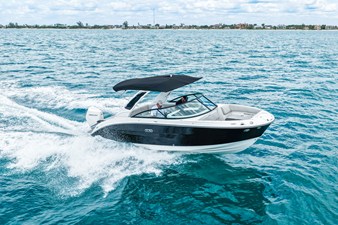 2026 Sea Ray SDX 250 Outboard 57