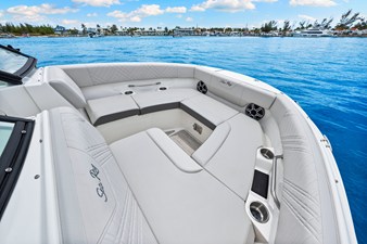 2026 Sea Ray SDX 250 Outboard 65