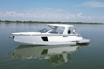 Aviara AV40 2 2024 Aviara AV40 3