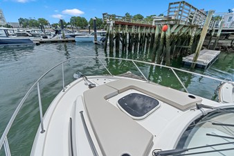 2026 Boston Whaler 325 Conquest 45
