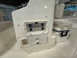 2026 Boston Whaler 150 Montauk 11