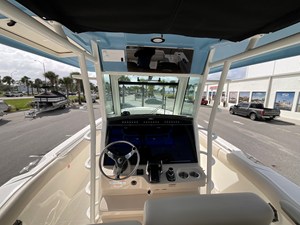 2026 Boston Whaler 330 Outrage 14