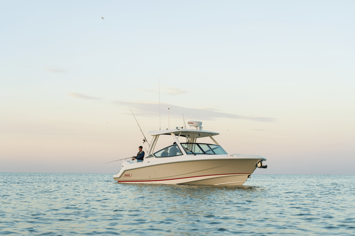 2027 Boston Whaler 280 Vantage 4