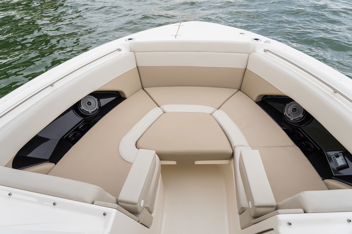 2027 Boston Whaler 280 Vantage 35