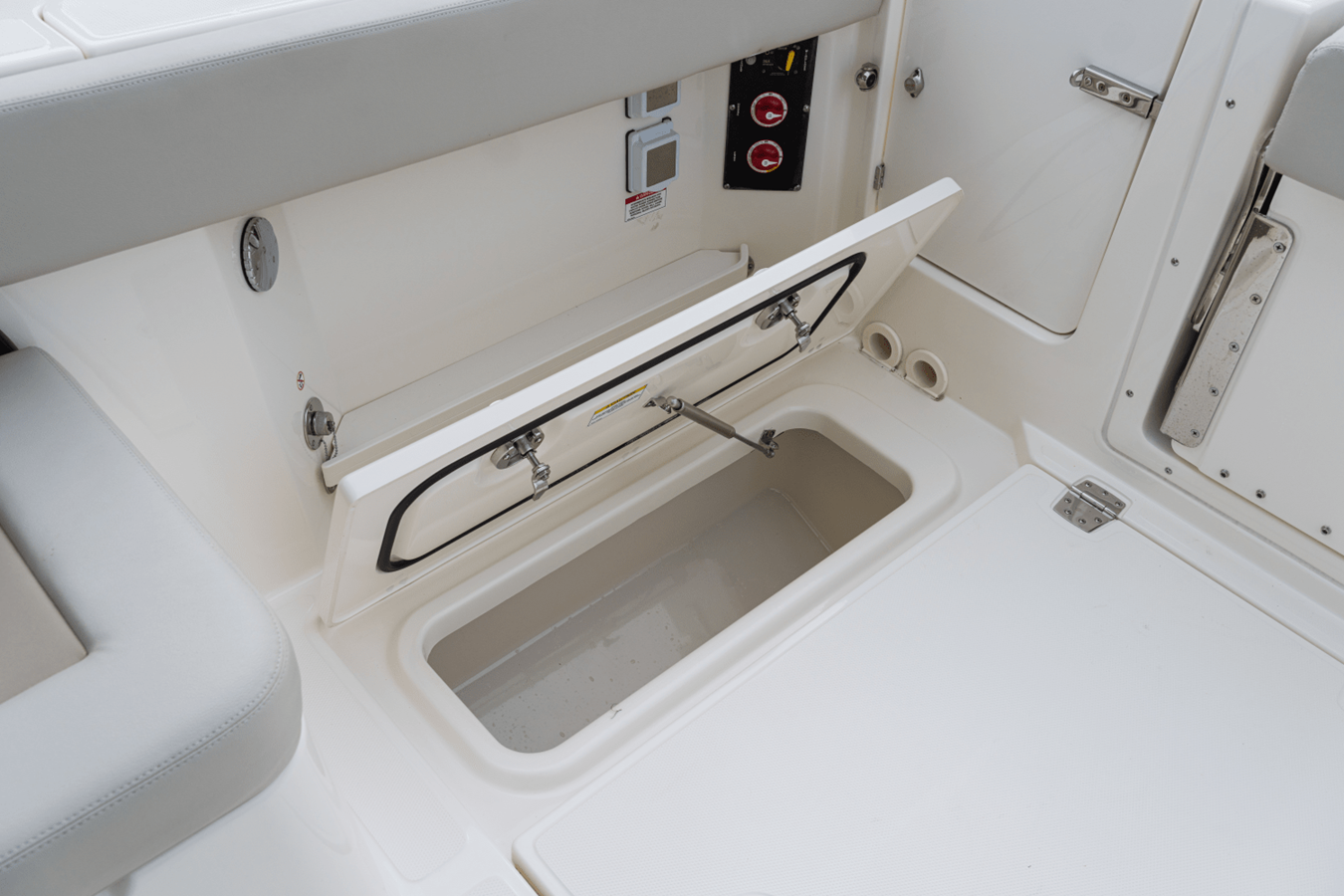 2027 Boston Whaler 280 Vantage 72