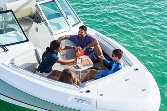 2027 Boston Whaler 280 Vantage 8