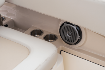 2027 Boston Whaler 280 Vantage 61