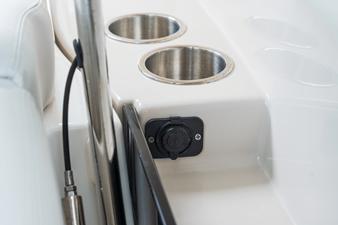 2027 Boston Whaler 280 Vantage 69