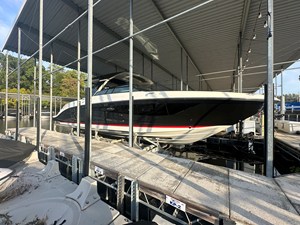 Sea Ray 400 SLX 0 2022 Sea Ray 400 SLX 1