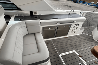 Sea Ray 400 SLX 18 2022 Sea Ray 400 SLX 19
