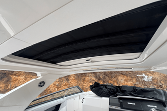 Sea Ray 400 SLX 20 2022 Sea Ray 400 SLX 21
