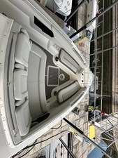 Sea Ray 400 SLX 37 2022 Sea Ray 400 SLX 38