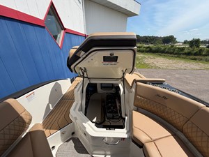 Sea Ray SLX 280 14 2025 Sea Ray SLX 280 15