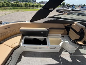 Sea Ray SLX 280 19 2025 Sea Ray SLX 280 20
