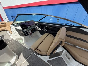 Sea Ray SLX 280 28 2025 Sea Ray SLX 280 29