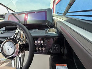 Sea Ray SLX 280 31 2025 Sea Ray SLX 280 32