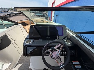 Sea Ray SLX 280 33 2025 Sea Ray SLX 280 34