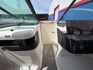 Sea Ray SLX 280 43 2025 Sea Ray SLX 280 44