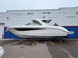 Sea Ray SLX 400 0 2026 Sea Ray SLX 400 1