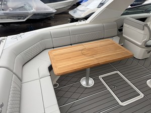 Sea Ray SLX 400 16 2026 Sea Ray SLX 400 17
