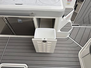 Sea Ray SLX 400 24 2026 Sea Ray SLX 400 25