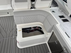 Sea Ray SLX 400 26 2026 Sea Ray SLX 400 27