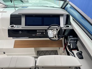 Sea Ray SLX 400 29 2026 Sea Ray SLX 400 30
