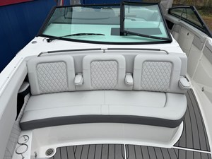 Sea Ray SLX 400 57 2026 Sea Ray SLX 400 58