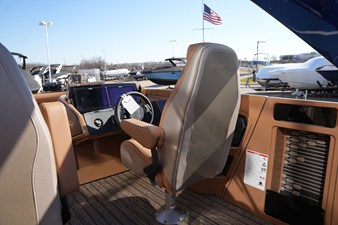 Harris 250 Crowne 57 2026 Harris 250 Crowne 58