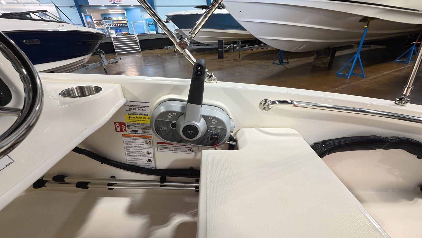 2026 Boston Whaler 130 Super Sport 8